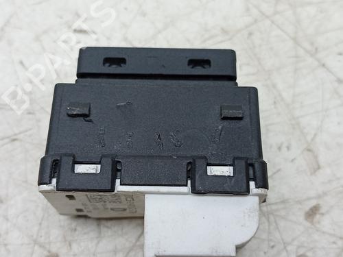 Switch JAGUAR E-PACE (X540) 2.0 D180 AWD | BP38859332I30 - Image 2