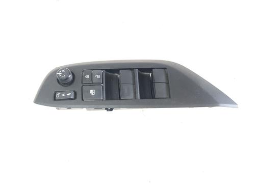 Left front window switch TOYOTA YARIS CROSS (MXP_) 1.5 Hybrid (MXPJ10) | BP28112832I27 
