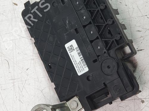 Fuse box SEAT ARONA (KJ7, KJP) 1.0 TSI | BP33000685E1 - Image 2