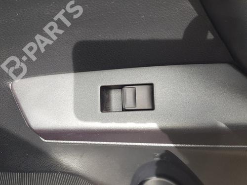 Used Right rear window switch Right rear window switch TOYOTA RAV 4 IV (_A4_) 2.5 Hybrid 4WD (AVA44, AVA44_) (197 hp) 9626994 9626994