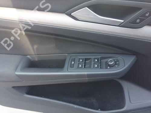 Used Left front window switch VW GOLF VIII Variant (CG5, DB5) 2.0 TDI (116 hp) 29394081