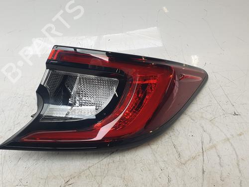 Used Right taillight TOYOTA COROLLA Hatchback (_E21_, _EA1_, _EH1_) 1.8 Hybrid (ZWE211) (98 hp) 29831531