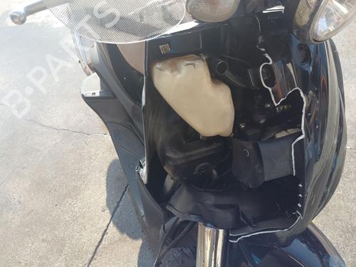 Used Expansion tank PIAGGIO MOTORCYCLES BEVERLY Beverly 500 Cruiser (M34) (39 hp) 28041007