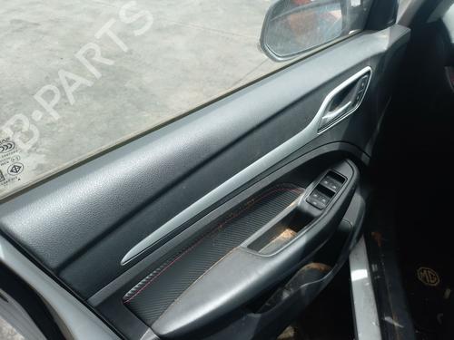 Rudehejsemekanisme ventre foran Rudehejsemekanisme ventre foran MG MG ZS SUV (AZS1) 1.5 VTi (114 hp) 34194596 34194596