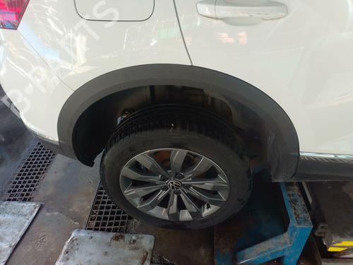 Used Rear right wheel arch trim Rear right wheel arch trim 37458099 37458099
