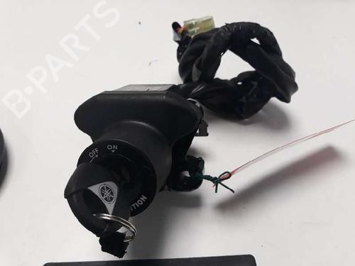 Ignition barrel YAMAHA MOTORCYCLES XSR XSR 900 (RN43) | BP25234196M48 