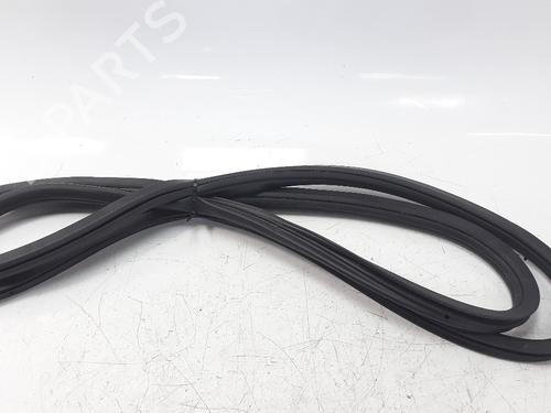 Used Rubber door seal PORSCHE CAYENNE (92A) 3.0 Diesel (245 hp) 15506314