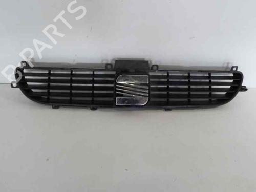 Grill/Gitter SEAT TOLEDO I (1L2) 1.9 TDI (90 hp) 1332179