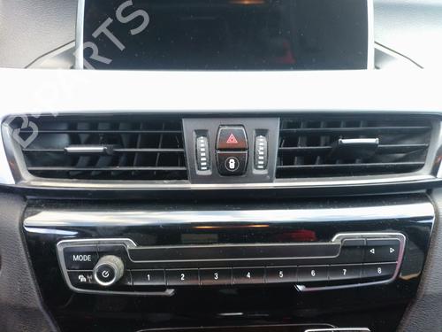 Used Warning switch Warning switch BMW X1 (F48) sDrive 18 d (150 hp) 33468266 33468266