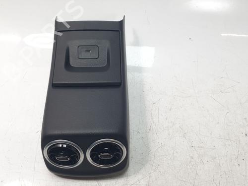 Used Air vent MERCEDES-BENZ CLA Shooting Brake (X118) CLA 200 d (118.612) (150 hp) 28378307