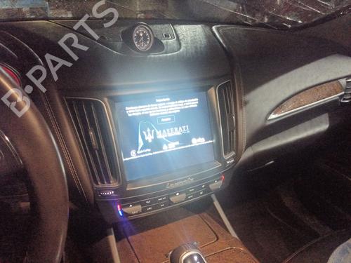 Used Display monitor MASERATI LEVANTE SUV (M161) 3.0 D Q4 (275 hp) 29240281