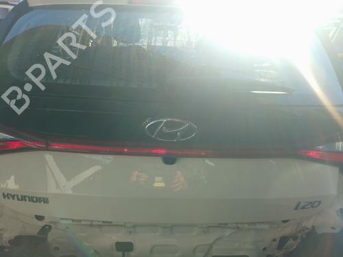 Used Rear center light Rear center light HYUNDAI i20 III (BC3, BI3) 1.0 T-GDI (101 hp) 40021019 40021019