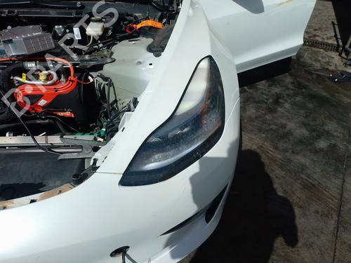 Used Left headlight Left headlight TESLA MODEL 3 (5YJ3) EV (283 hp) 34225573 34225573
