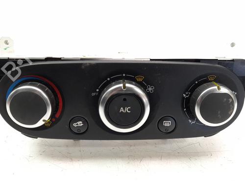 Used Climate control RENAULT CLIO IV (BH_) [2012-2021]  16779378