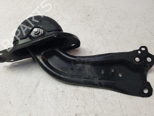 Used Left rear suspension arm Left rear suspension arm TOYOTA COROLLA Estate (_E21_) 2.0 Hybrid (MZEH12) (180 hp) 33268650 33268650