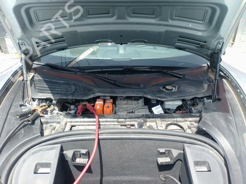 hood-lift-support-porsche-taycan-y1a-2019-37873660 main image