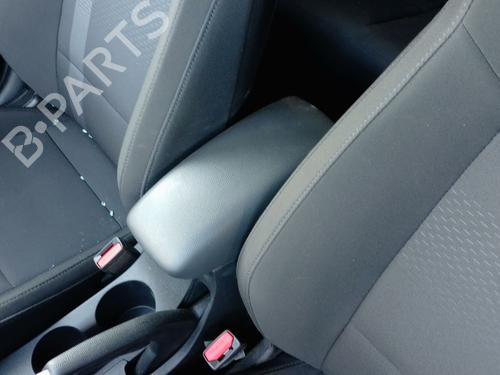 Armlæn HYUNDAI i20 III (BC3, BI3) 1.0 T-GDI (101 hp) 31653436