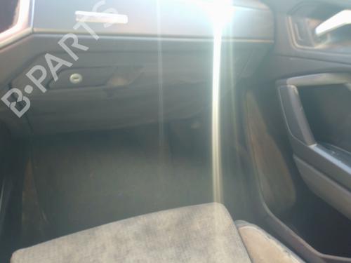 Used Glove box Glove box 38508823 38508823