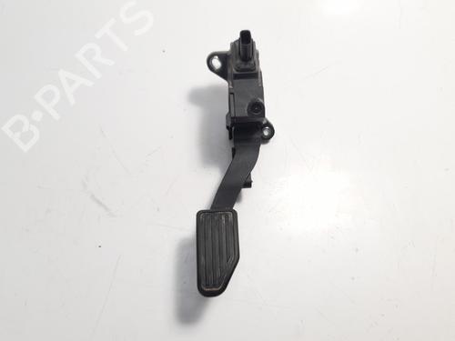 Used Pedal TOYOTA YARIS (_P13_) 1.5 Hybrid (NHP130_, NHP130) (101 hp) 7916271
