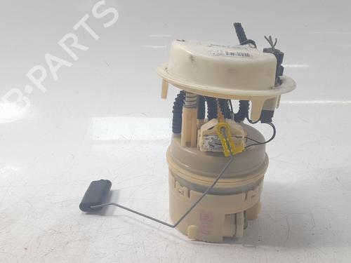 Used Fuel pump PEUGEOT 206 Hatchback (2A/C) 1.4 i (75 hp) 31065480