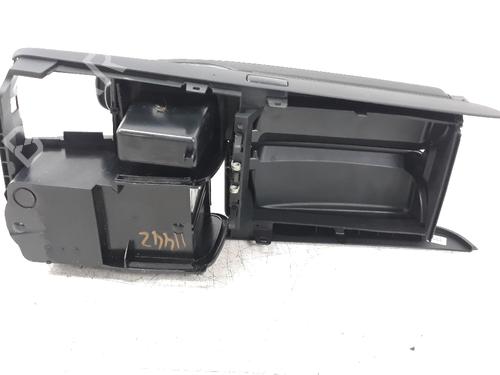 Armrest / Center console MERCEDES-BENZ C-CLASS (W204) C 220 CDI (204.008) | BP15991411I20 