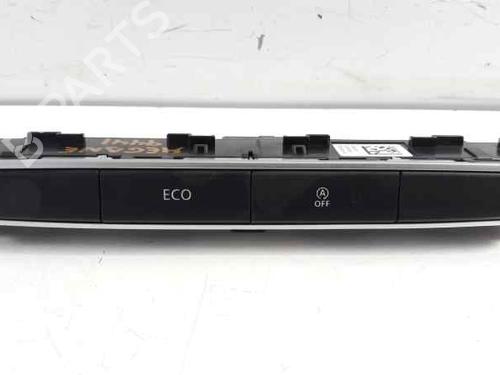 Used Switch RENAULT MEGANE IV Hatchback (B9A/M/N_) 1.2 TCe 130 (B9MR) (130 hp) 5020746