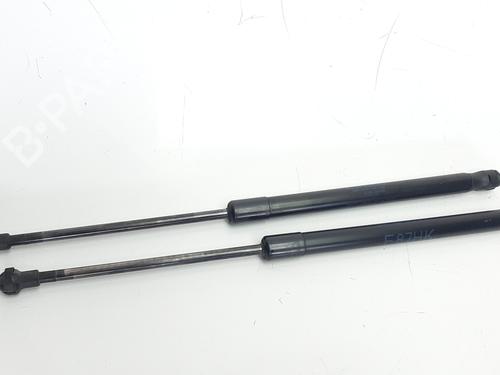 Used Tailgate lift support BMW 1 (E87) 118 d (122 hp) 14197971