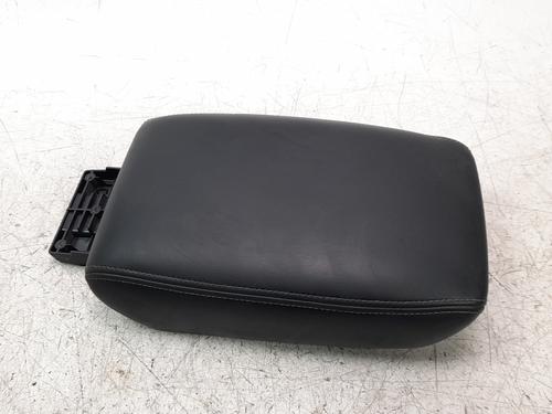 Used Armrest / Center console MITSUBISHI L200 / TRITON (KJ_, KK_, KL_) [2014-2025]  15055277