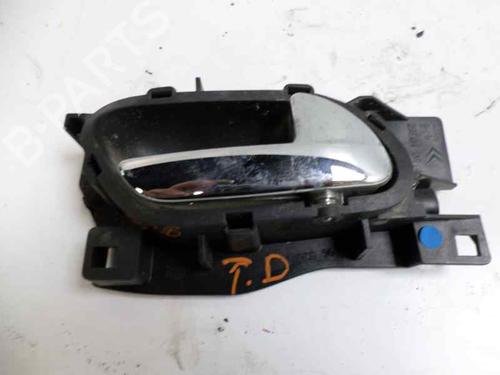Front right interior door handle PEUGEOT 407 (6D_) 2.0 (6DRFNB, 6DRFNE) BP3209316I14