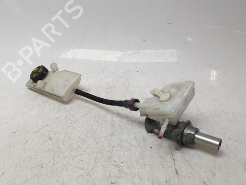 Used Brake master cylinder Brake master cylinder FORD TRANSIT CONNECT V408 Box Body/MPV 1.5 EcoBlue (101 hp) 33463031 33463031