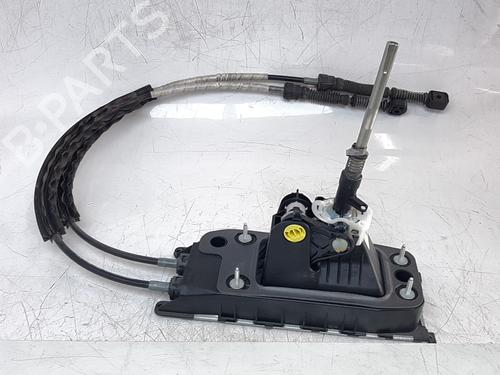 Used Gear lever SEAT IBIZA V (KJ1, KJG) 1.0 (75 hp) 17520383