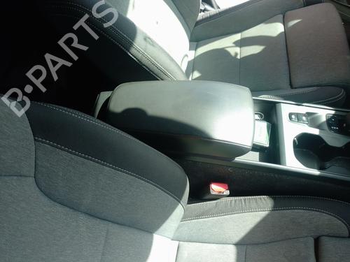 Used Armrest / Center console Armrest / Center console 38539155 38539155