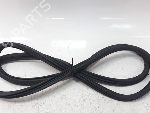 Used Rubber door seal PORSCHE CAYENNE (92A) 3.0 Diesel (245 hp) 15506313
