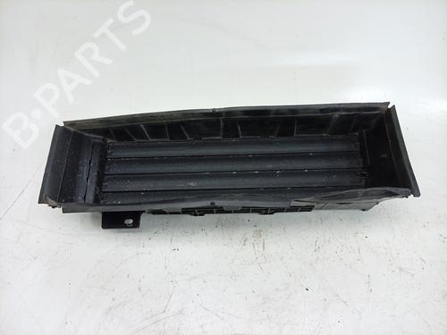Rejilla aireadora Rejilla aireadora DACIA SANDERO III 1.0 TCe 90 (91 hp) 36915066 36915066