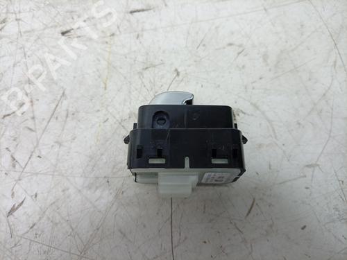 Used Left rear window switch Left rear window switch 38486526 38486526