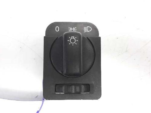 Used Headlight switch OPEL CORSA B (S93) [1993-2009]  1327123