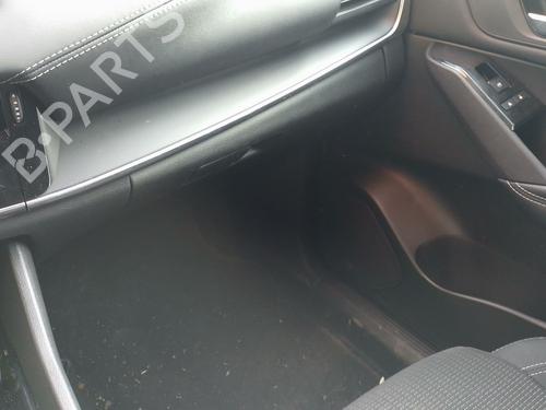 Used Glove box NISSAN QASHQAI III (J12) 1.3 DIG-T (140 hp) 31880830