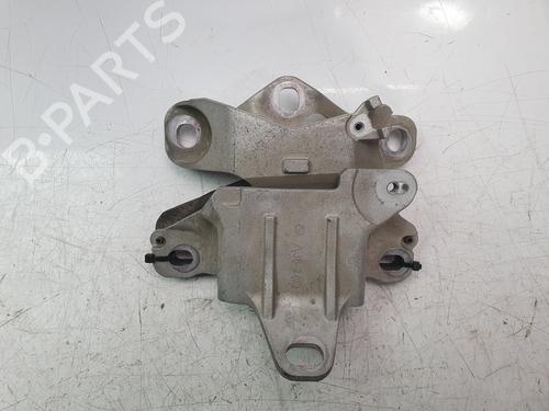 Used Engine mount MAZDA 3 Hatchback (BP) 2.0 SKYACTIV-G M Hybrid (122 hp) 30772755