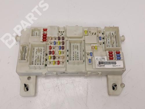 Used Fuse box Fuse box FORD FOCUS II (DA_, HCP, DP) 1.6 TDCi (109 hp) 10156126 10156126