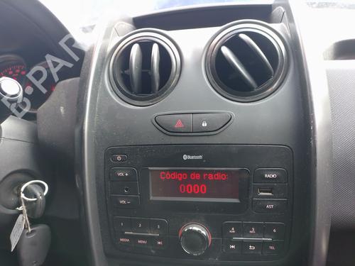 Used Warning switch DACIA DUSTER (HS_) 1.2 TCe 125 (125 hp) 31980186