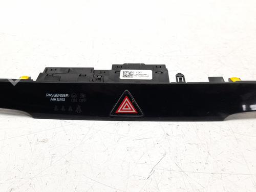 Used Warning switch HYUNDAI TUCSON (TL, TLE) [2015-2023]  17096924