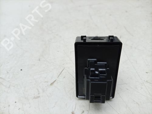 Right front window switch RENAULT 5 E-Tech 150 | BP39107294I26 - Image 3