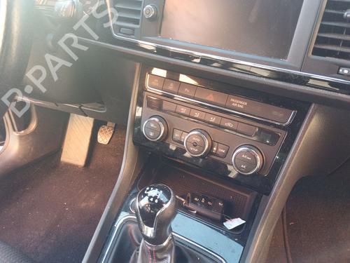 Used Warning switch SEAT LEON (5F1) 1.5 TSI (150 hp) 28694690