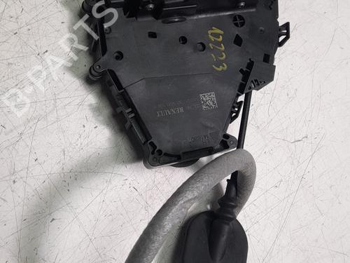 Used Front right lock RENAULT CAPTUR II (HF_) TCe 160 (HFN1) (158 hp) 28450632