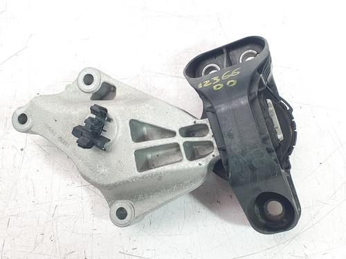 Used Engine mount Engine mount RENAULT CLIO V (B7_) 1.5 Blue dCi 100 (B7AD) (101 hp) 33235778 33235778