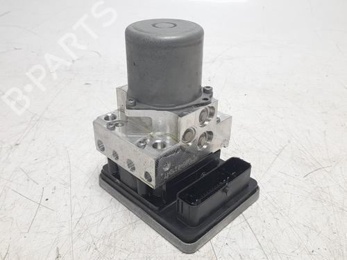 Used ABS pump ABS pump BMW X4 (G02, F98) xDrive 20 d Mild-Hybrid (190 hp) 32702824 32702824