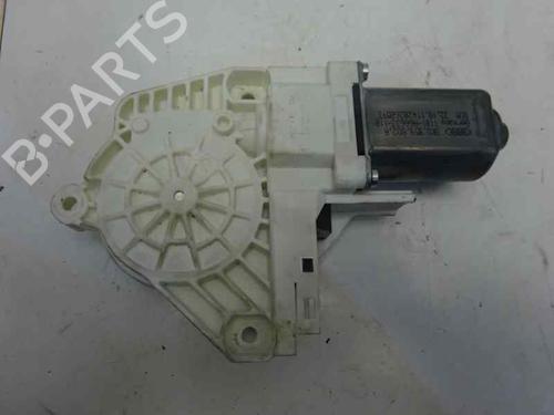 Used Right front window motor AUDI A4 B8 Avant (8K5) [2007-2017]  333008