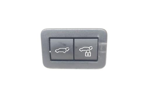 Used Switch TOYOTA YARIS CROSS (MXP_) 1.5 Hybrid (MXPJ10) (116 hp) 28143319