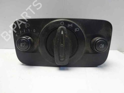 Used Headlight switch FORD FIESTA VI (CB1, CCN) 1.6 TDCi (90 hp) 1332451