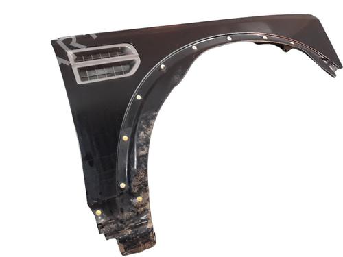 Right front fenders LAND ROVER DISCOVERY III (L319) 2.7 TD 4x4 | BP8536257C42 